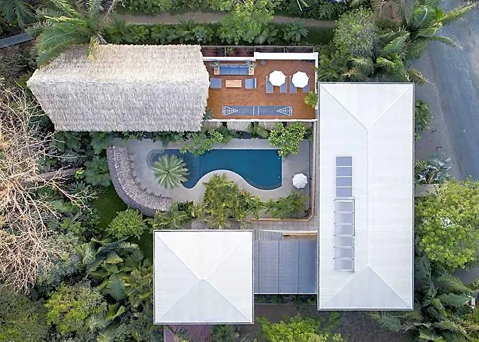 The Nomadic Hotel